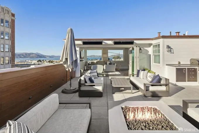 1890 Vallejo Street, San Francisco, CA 94123 for Sale