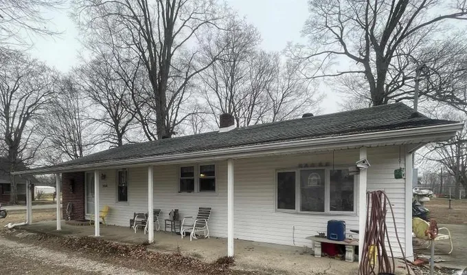 Patoka, Gibson County, IN House for sale Property ID: 418774445