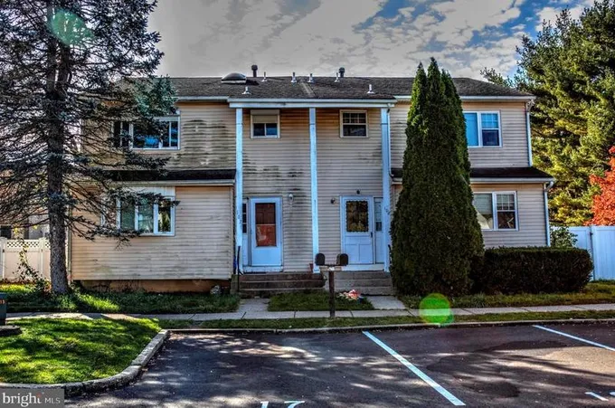 107 Benjamin Ct, Dayton, NJ 08810 - MLS NJMX2005902 for Sale