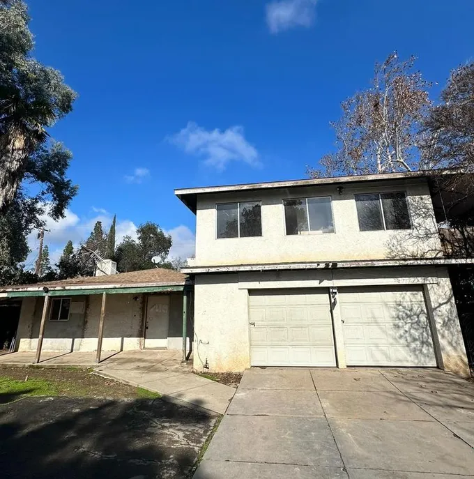 107 East Buckingham Way, Fresno, CA 93704 for Sale