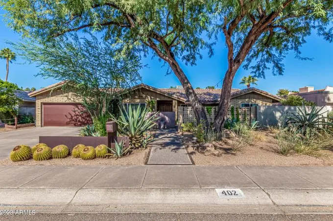 402 E Claremont St, Phoenix, AZ 85012 - MLS 6621099 for Sale