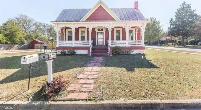 172 E Beech St, Cochran, GA 31014 - MLS 20157460 for Sale