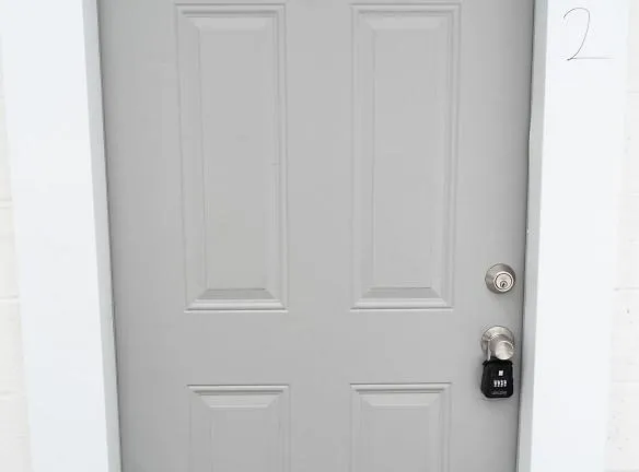 3715 Sisk Rd NW unit 2 - Knoxville, TN 37921 - Home For Rent