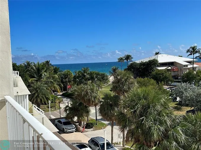 111 Briny Avenue, Unit 408, Pompano Beach, FL 33062 for Sale