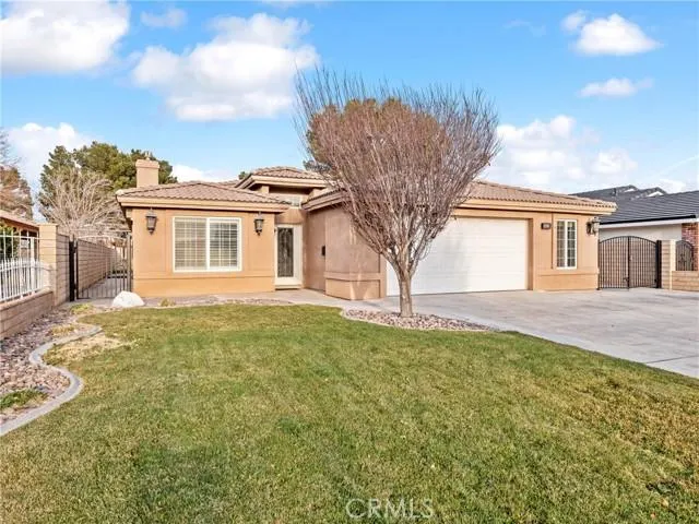 18210 Lakeview, Victorville CA 92395 for Sale