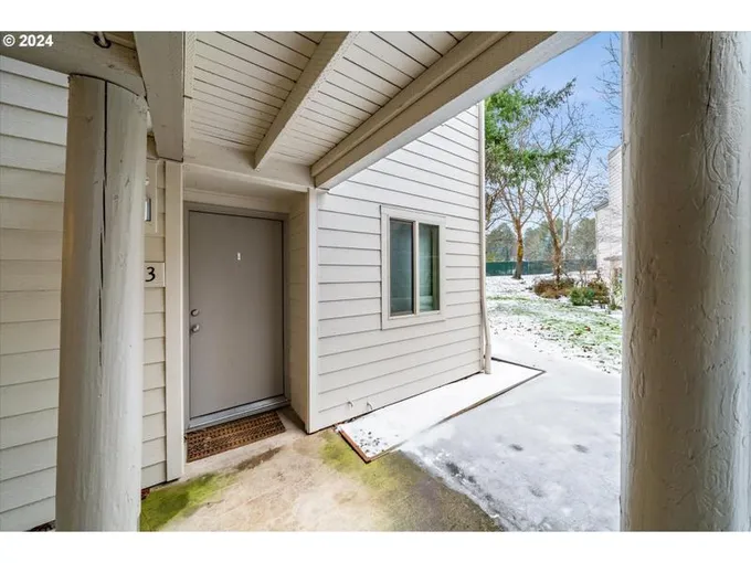 10253 SW TRAPPER TER, Beaverton OR 97008 for Sale