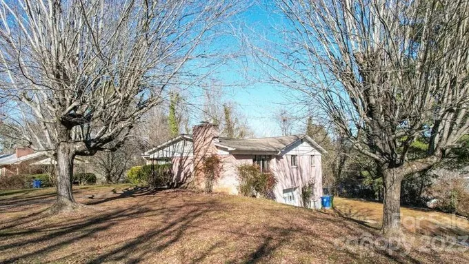 204 Providence Rd, Asheville, NC 28806 - MLS 4100877 for Sale