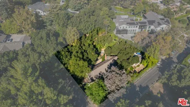 16055 Woodvale, Encino CA 91436 for Sale