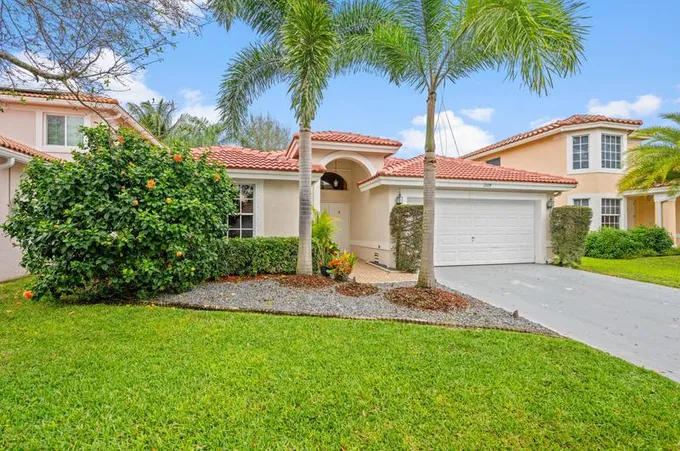 12119 Sunset Point Cir, Wellington, FL 33414 - MLS RX-10952089 for Sale