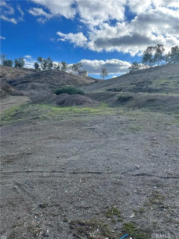 0 Locust Lake, Lake Elsinore, CA 92530 for Sale