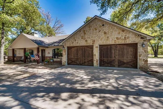 104 Dogwood Dr, Trinidad, TX 75163  605571121 for Sale