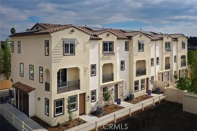 2129 Yukon, Pomona CA 91766 for Sale