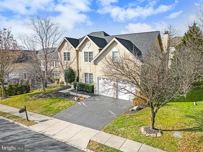 219 Rivercrest Drive, Phoenixville, PA 19460 for Sale