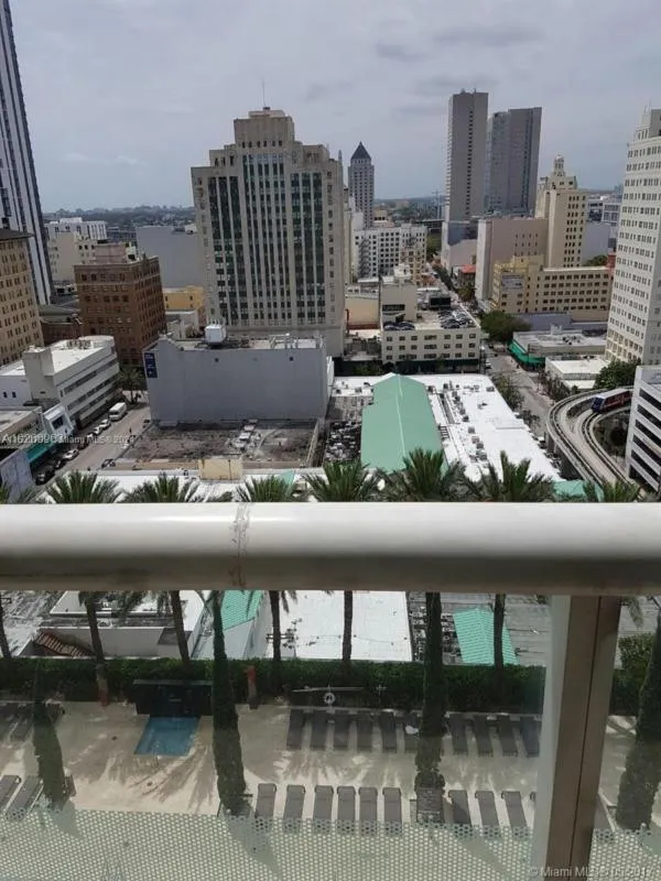 50 BISCAYNE BLVD APT 1805, Miami, FL 33132 Condominium For Sale  MLS# A11530799