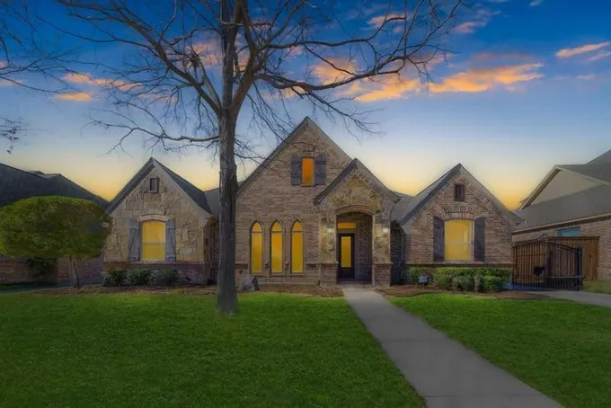 Hurst, Tarrant County, TX House for sale Property ID: 418661641