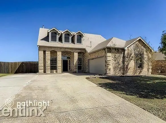 7902 Glenside Dr - Rowlett, TX 75089 - Home For Rent