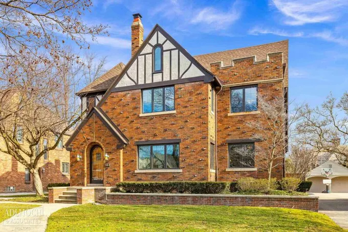 1140 YORKSHIRE RD, Grosse Pointe Park, MI 48230 Single Family Residence For Sale  MLS# 50133466