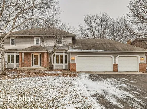 5585 Rosewood Ln - Plymouth, MN 55442 - Home For Rent