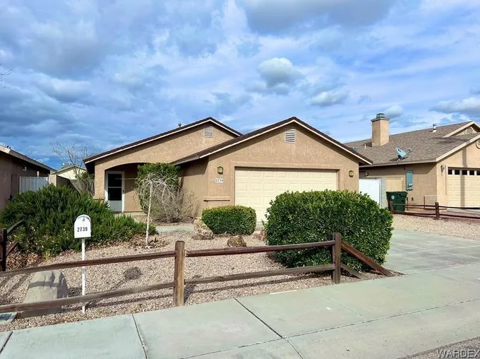 2739 Superba Ave, Kingman, AZ 86401 - MLS 009481 for Sale