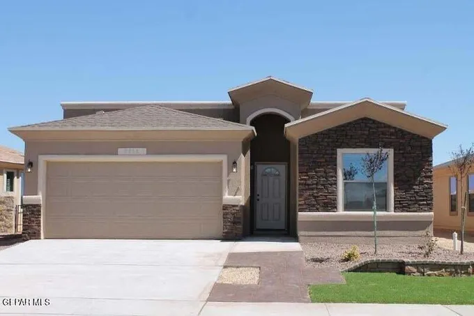 13645 Lago Vista Avenue, Horizon City, TX 79928 for Sale