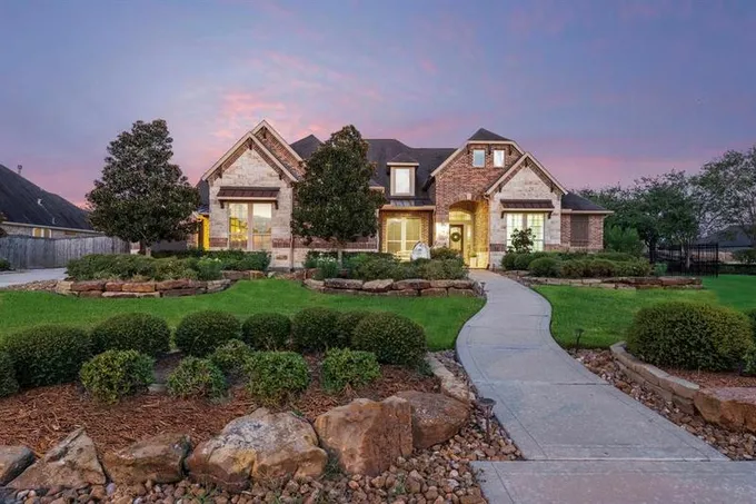 17715 Fairhaven Gateway Dr, Cypress, TX 77433 for Sale