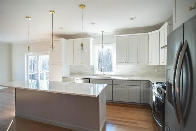 8 Wyatt Court, Seekonk, MA 02771 for Sale