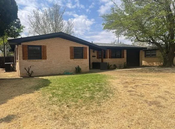 4823 45th St - Lubbock, TX 79414 - Home For Rent