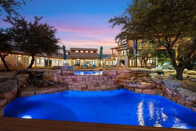 9248 Sandstone ST, Austin, TX 78737 for Sale