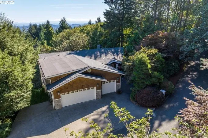 3400 SW Sherwood Pl, Portland, OR 97239 - MLS 24639955 for Sale