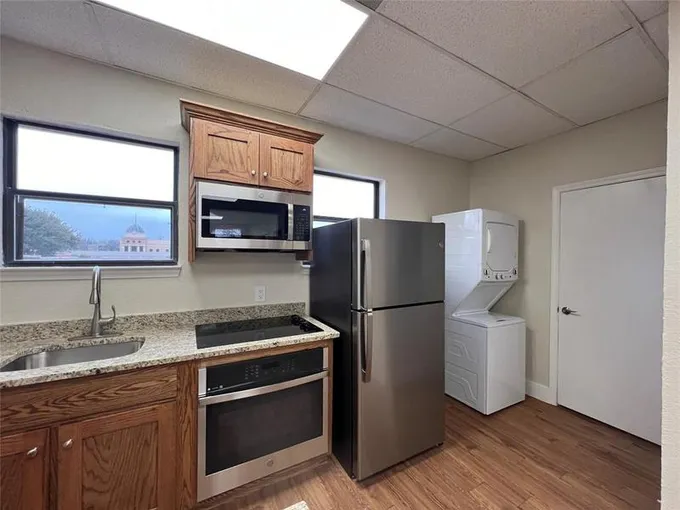 919 S Carroll Blvd #202, Denton, TX 76201 for Rent