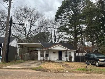 Jackson Ave for Sale
