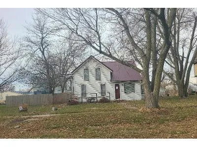 N Elm St for Sale