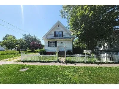 E 2nd St for Sale