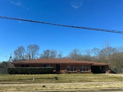 Russell Rd for Sale