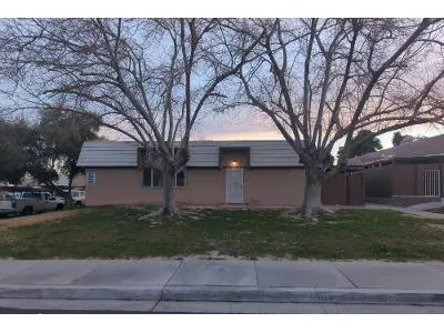 Villa Knolls South Dr for Sale