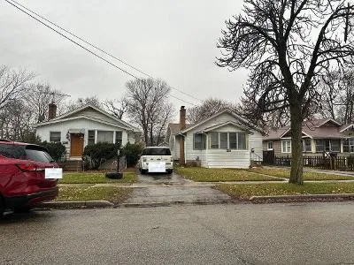 Yeoman St for Sale