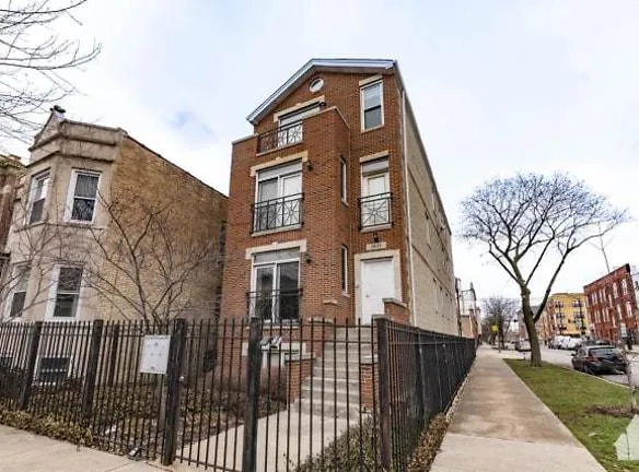 1401 N Artesian Ave - Chicago, IL 60622 - Home For Rent