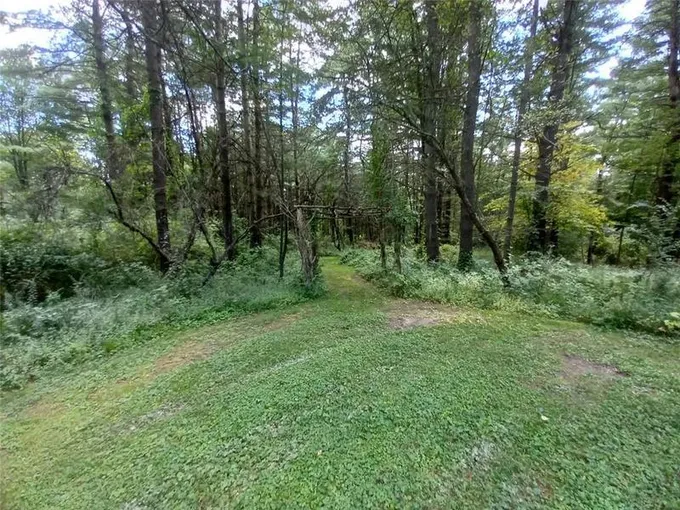 111 IVY CRST, Ithaca, NY 14850 Single Family Residence For Sale  MLS# R1518303
