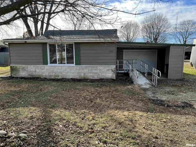 520 W OLIVE ST, Canton, IL 61520 Single Family Residence For Sale  MLS# PA1247324