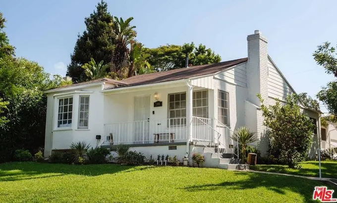 700 Radcliffe Ave, Pacific Palisades, CA 90272 - MLS 23-313434 for Sale