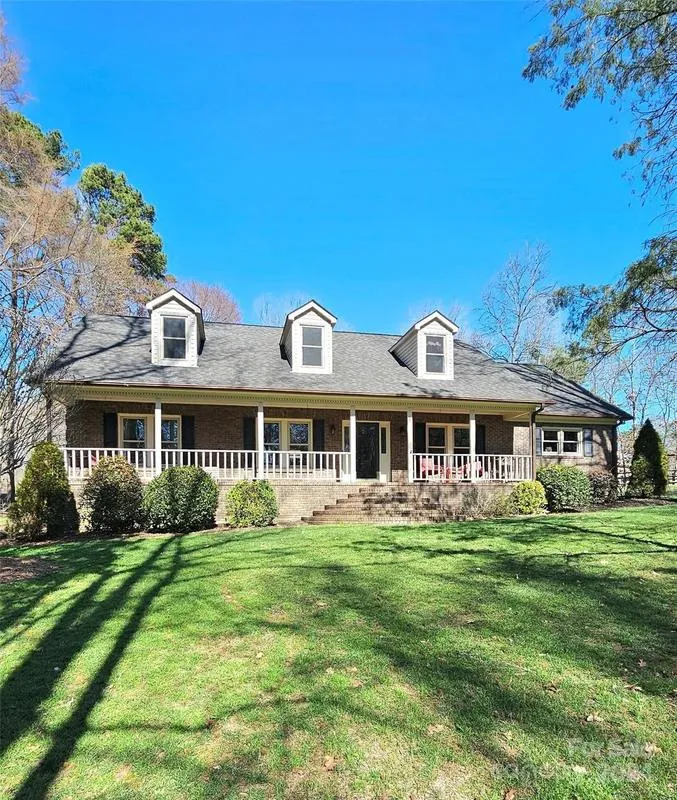 Matthews, Union County, NC House for sale Property ID: 418937286