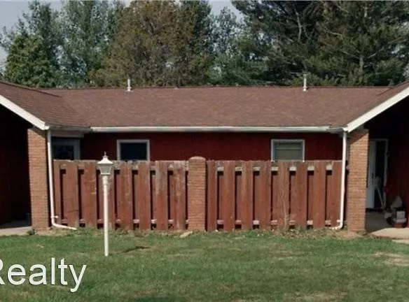 650 Bailey Dr - Mansfield, OH 44904 - Home For Rent