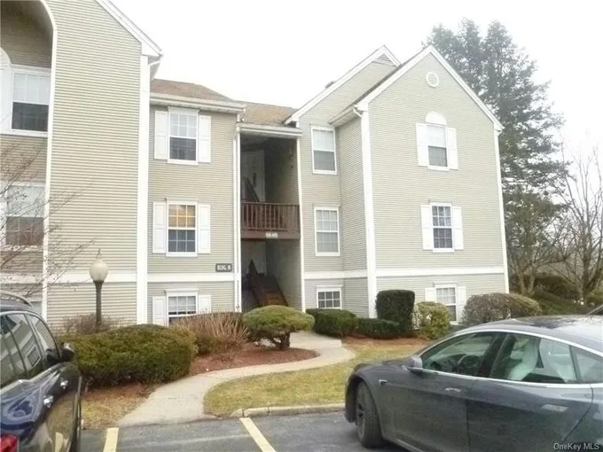1146 WASHINGTON GRN, New Windsor, NY 12553 Condominium For Sale  MLS# H6287850