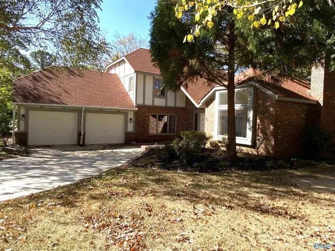 2414 OLD CREEK TRL SE, Decatur, AL 35603 Single Family Residence For Sale  MLS# 21849344