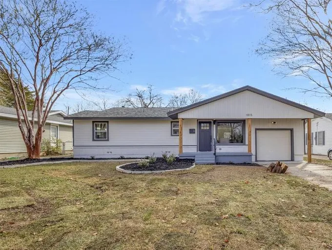 1815 W Midway St, Mc Kinney, TX 75069 for Sale