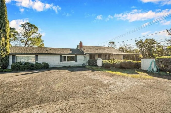 20994 State Hwy 175, Middletown, CA 95461 - MLS LC24002603 for Sale