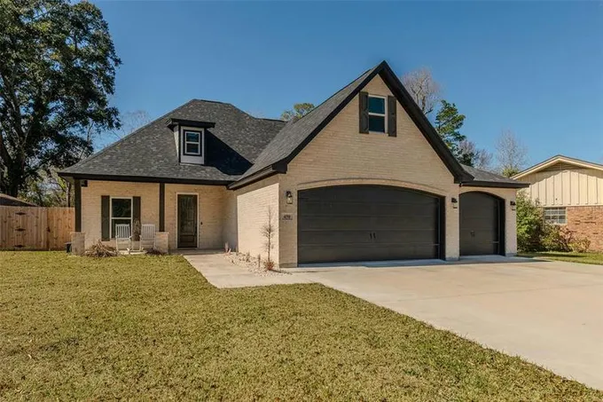 450 JUNKER RD, Beaumont, TX 77707 Single Family Residence For Sale  MLS# 24406758
