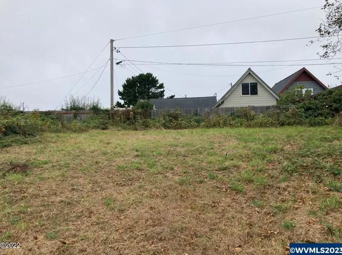 35 SE Williams Ave, Depoe Bay, OR 97341 - MLS 810020 for Sale
