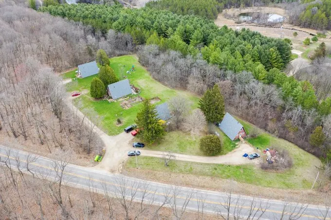 6772 County Highway, Unit 6760, Hartford, WI 53027 for Sale