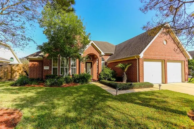 11309 Sunlit Bay Dr, Pearland, TX 77584 for Rent